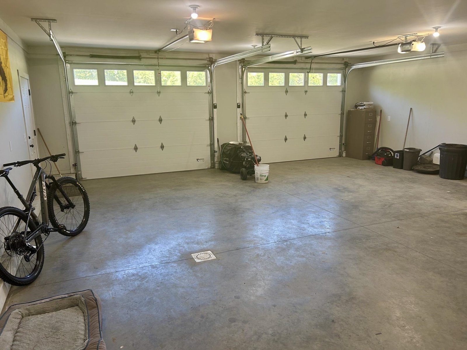 2-Car Heated Garage
