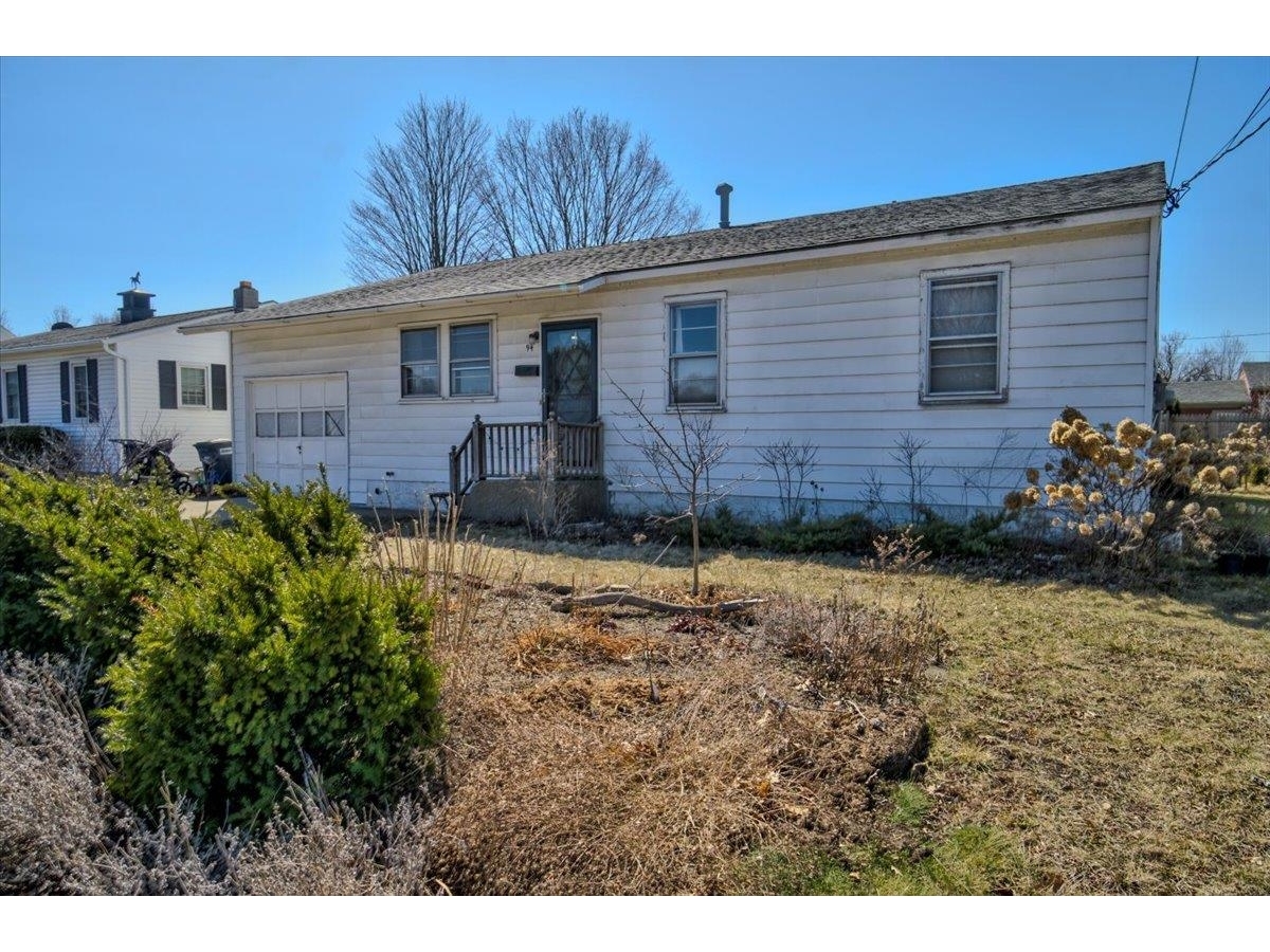 94 Plattsburg Avenue