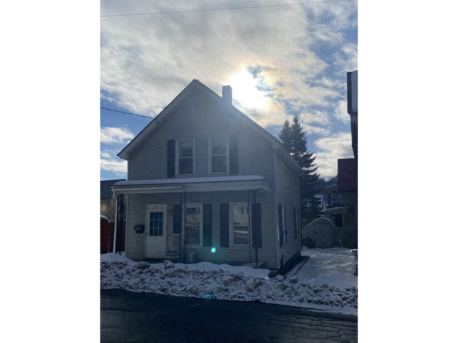 94 Seminary Street