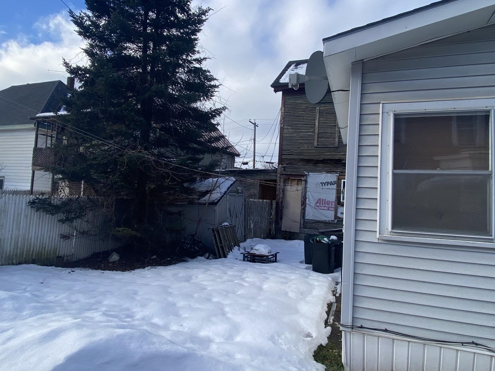 94 Seminary Street