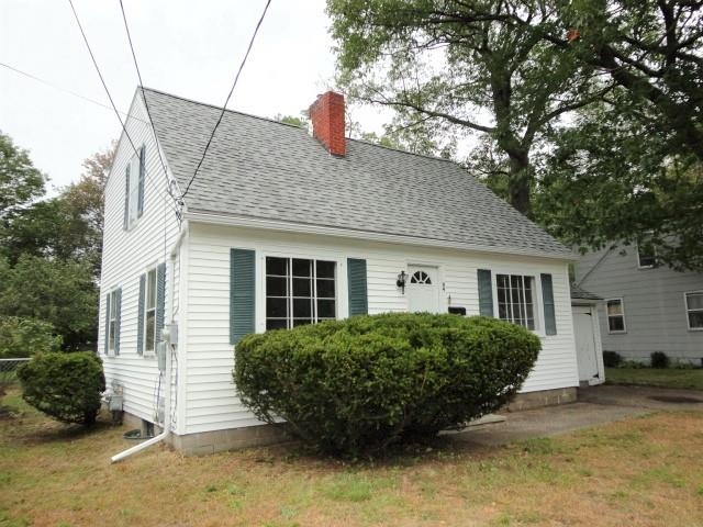 94 Woodbury Road