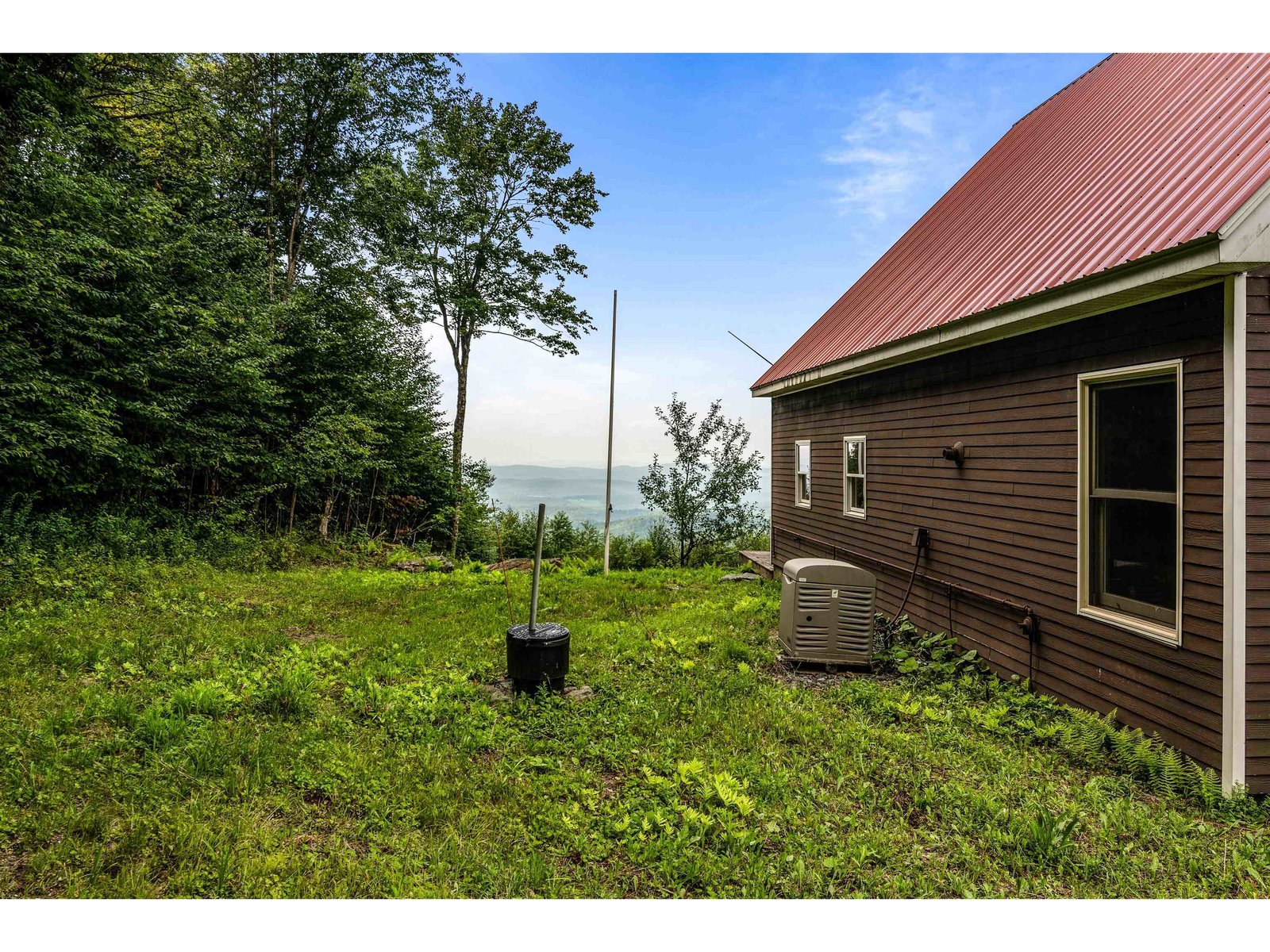 942 Deer Run Lane