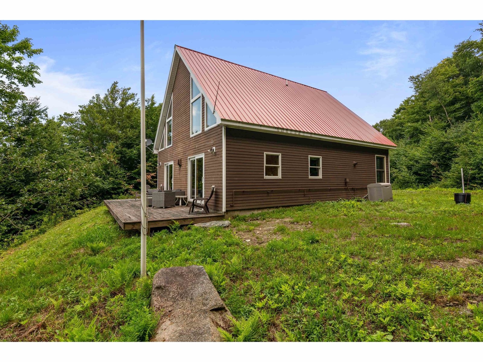 942 Deer Run Lane