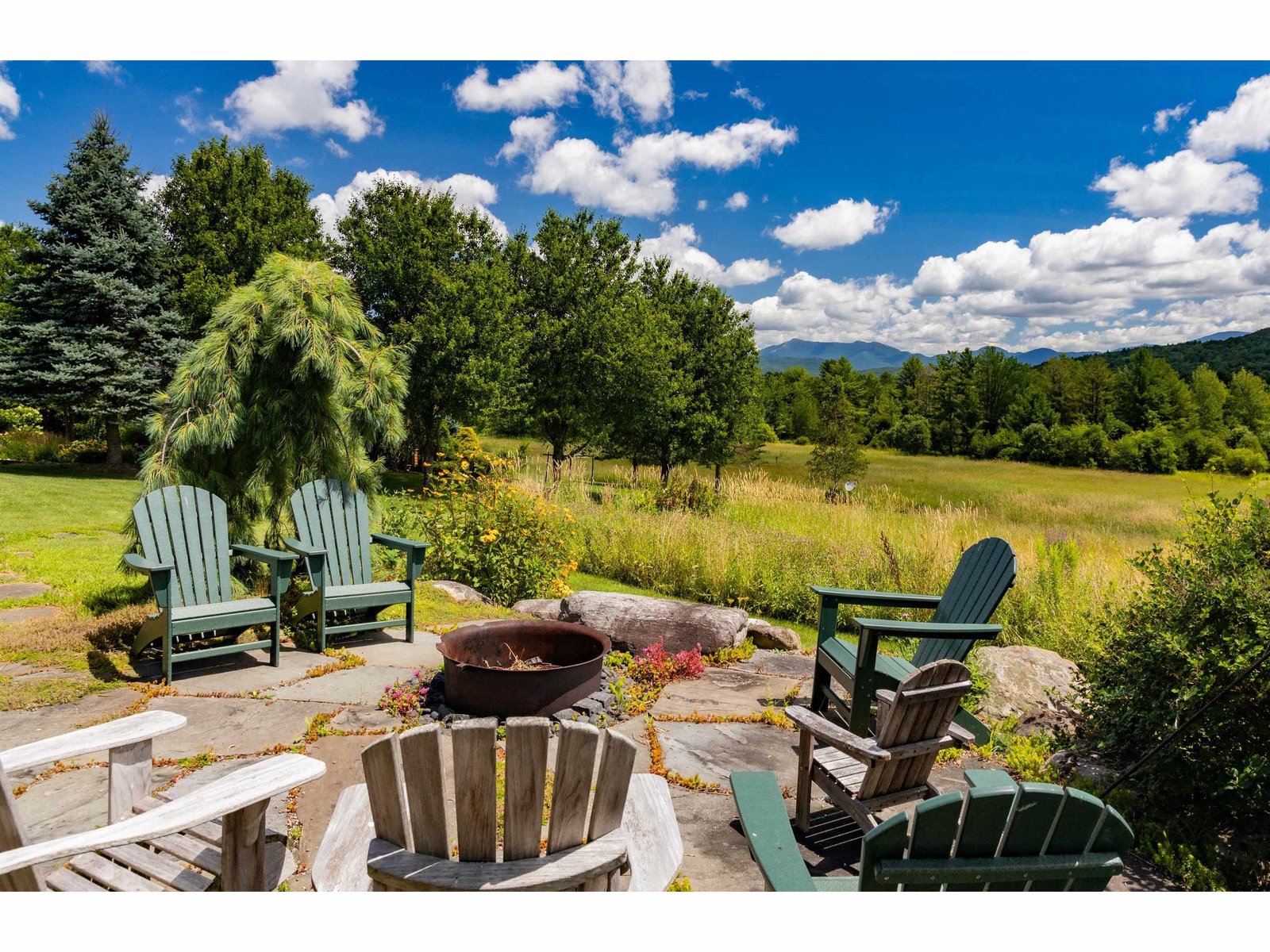 947 Oak Hill Road