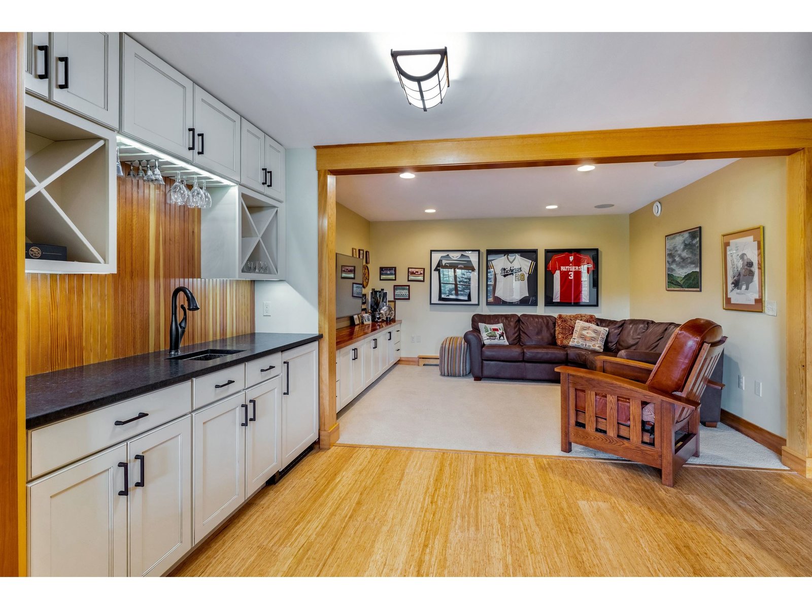 947 Oak Hill Road