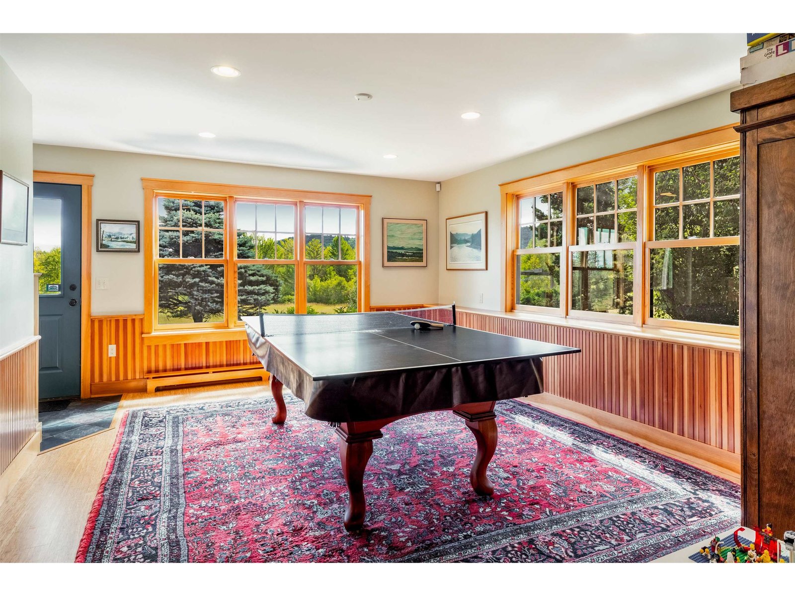 947 Oak Hill Road
