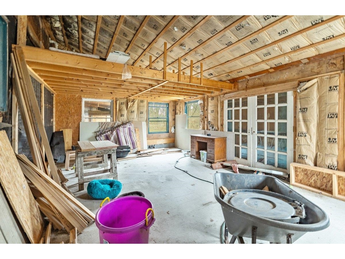 95 Center Bay Road