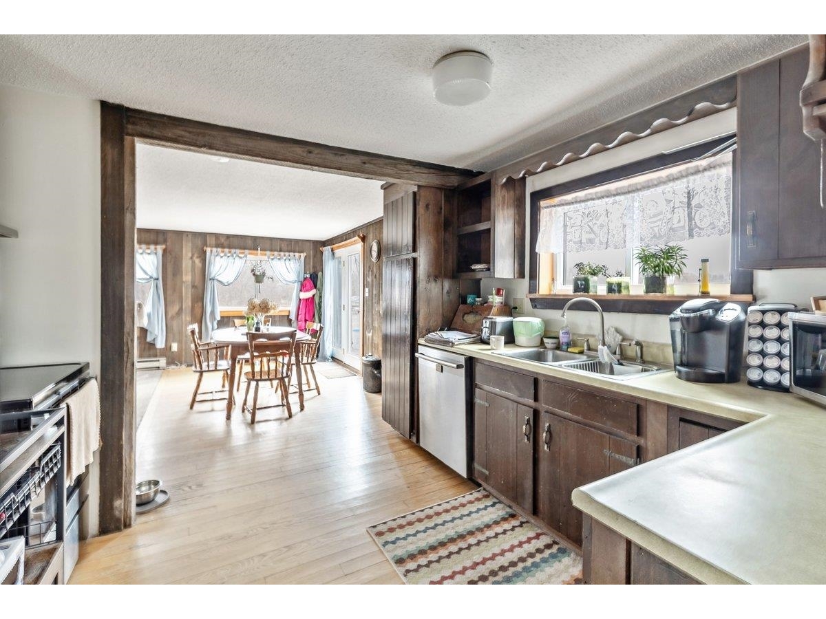 95 Center Bay Road