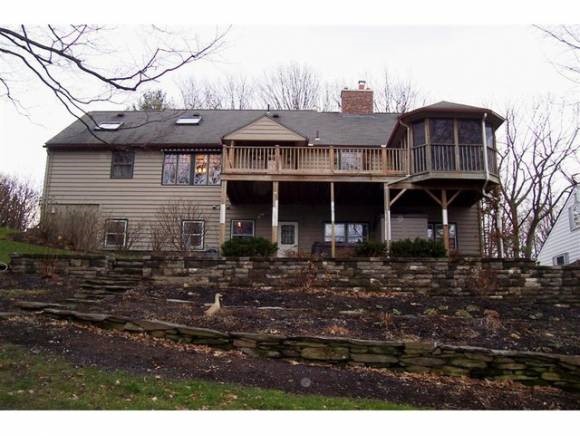 95 Crescent Road