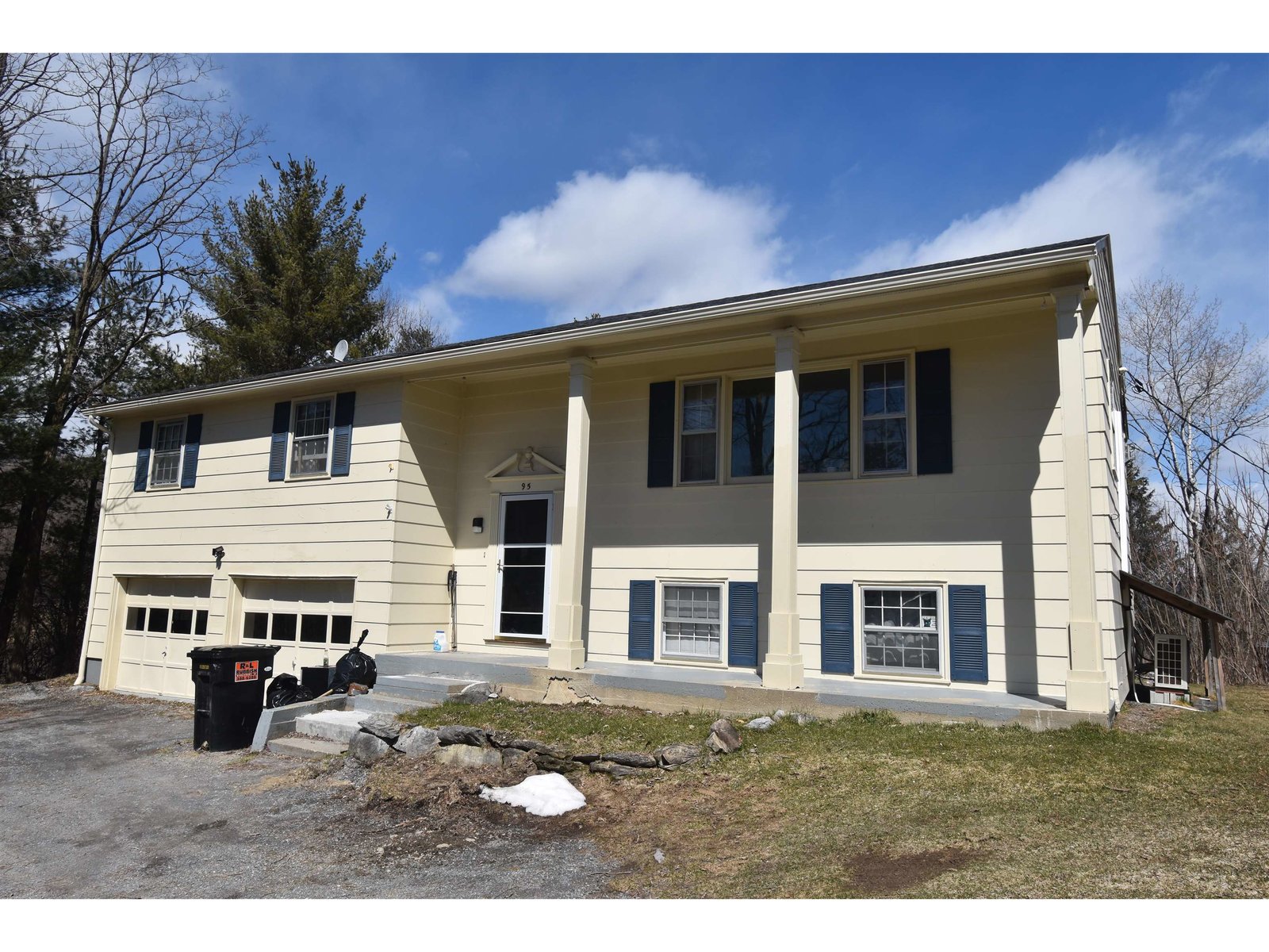 95 Seminary Street Extension