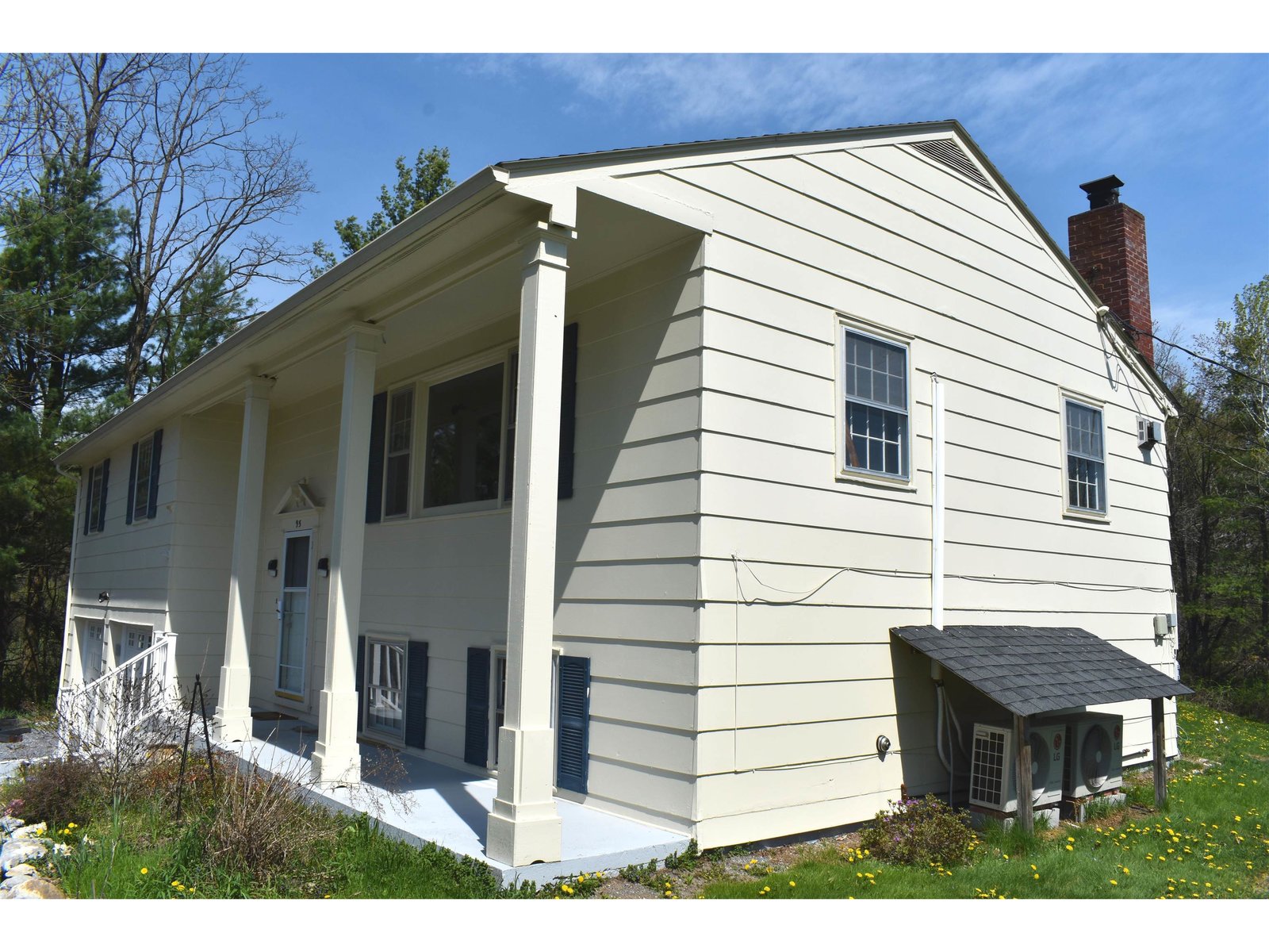 95 Seminary Street Extension