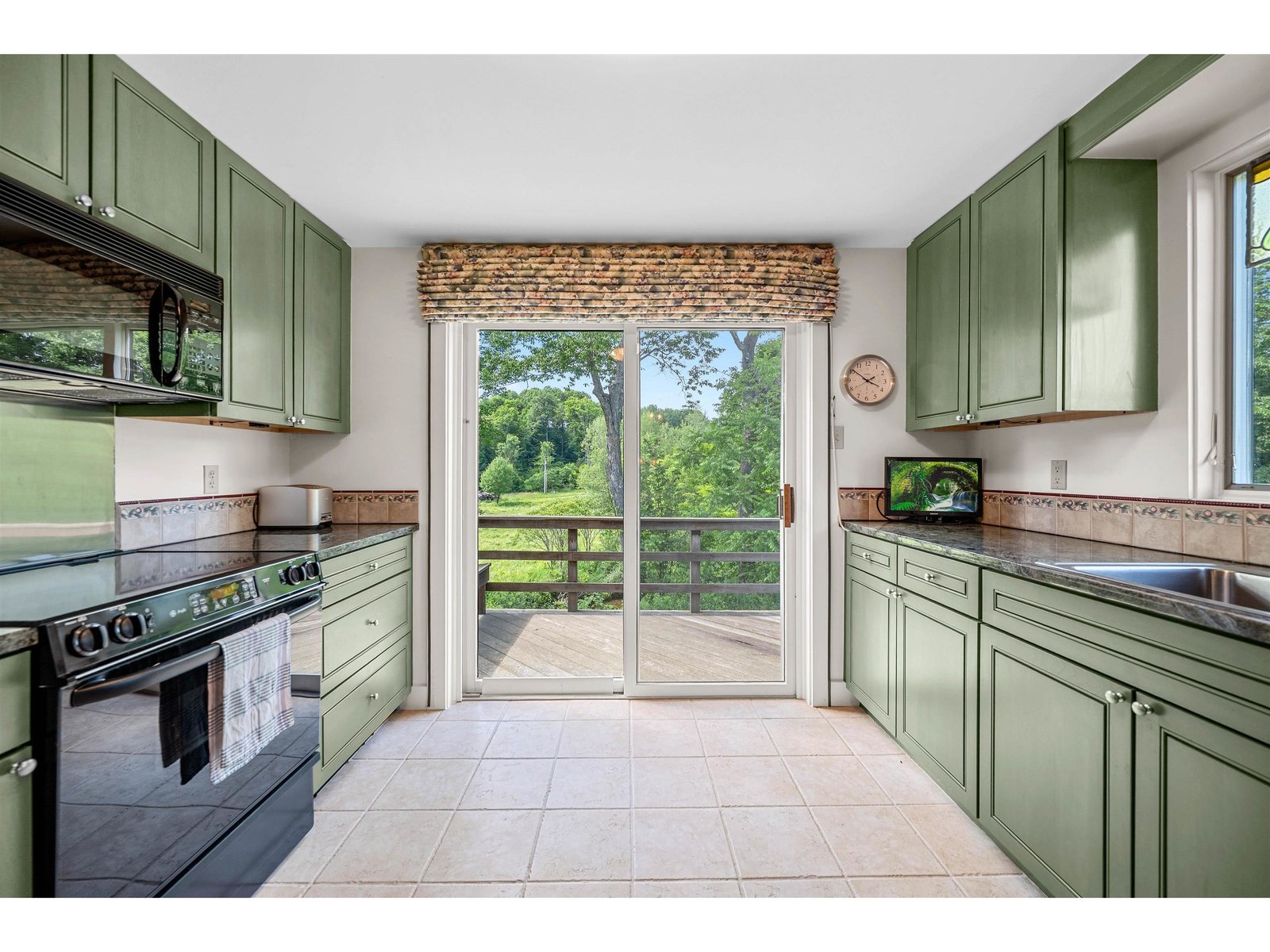 95 Thatcher Brook Road