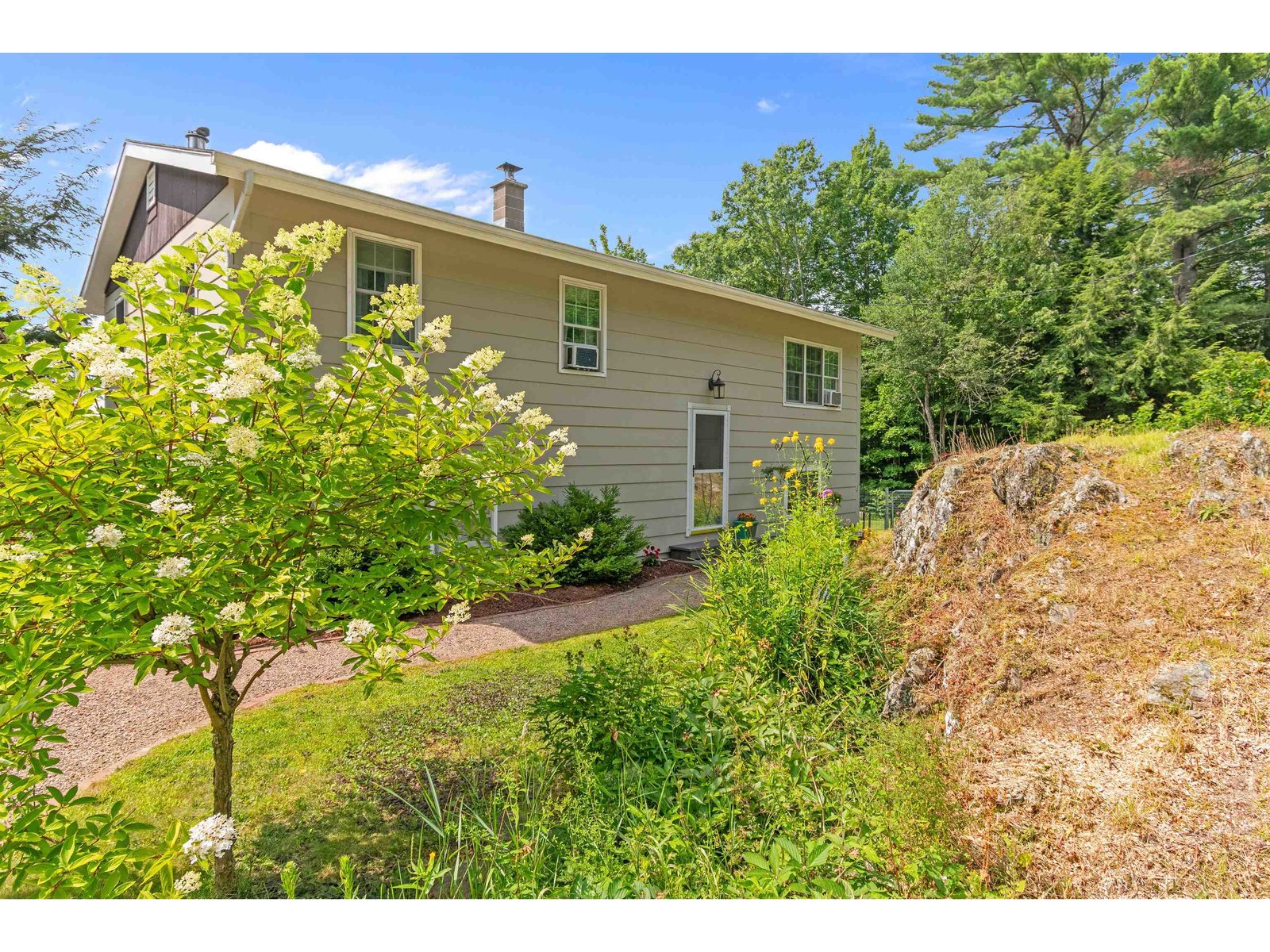 950 Osgood Hill Road