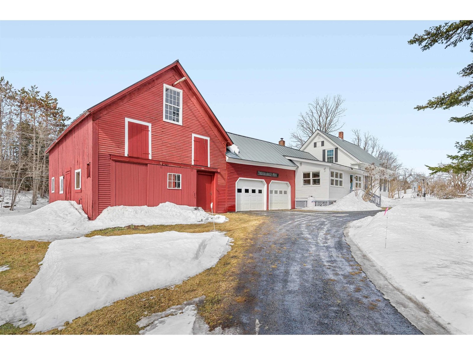 9521 County Road
