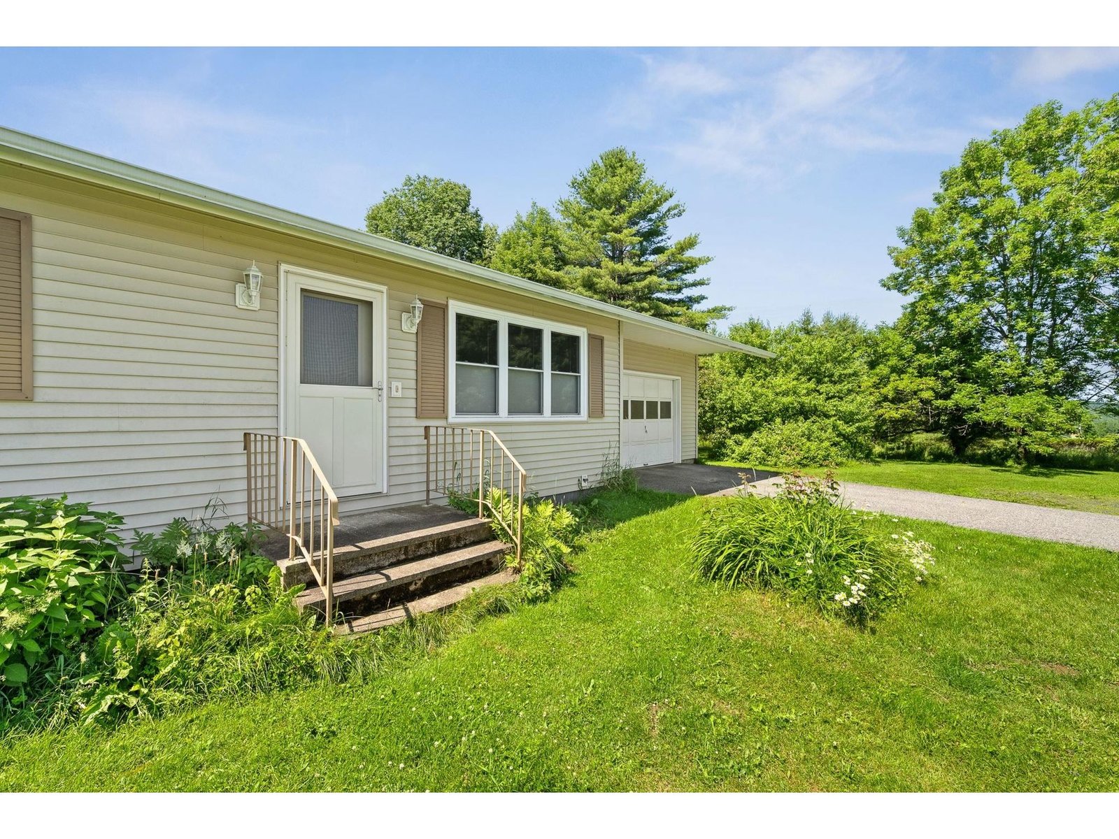 955 Scott Hill Road