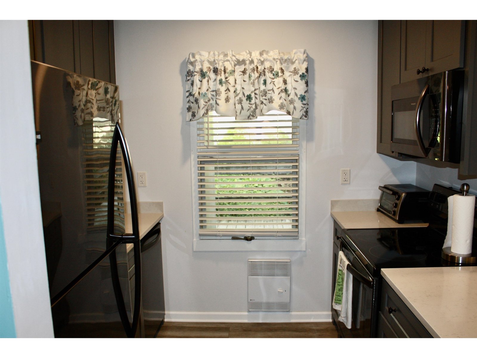 956 Butternut Hill Road, Unit E4