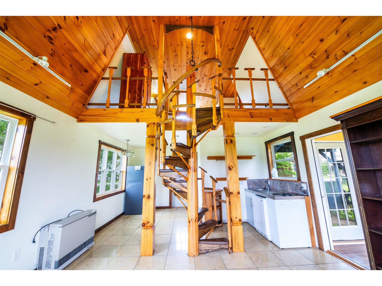 957 Pleasant Valley Road