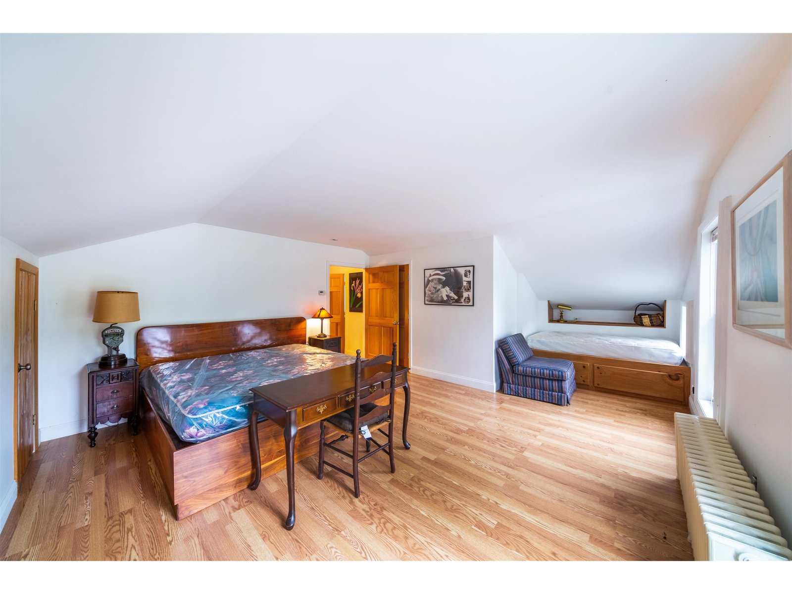 957 Pleasant Valley Road