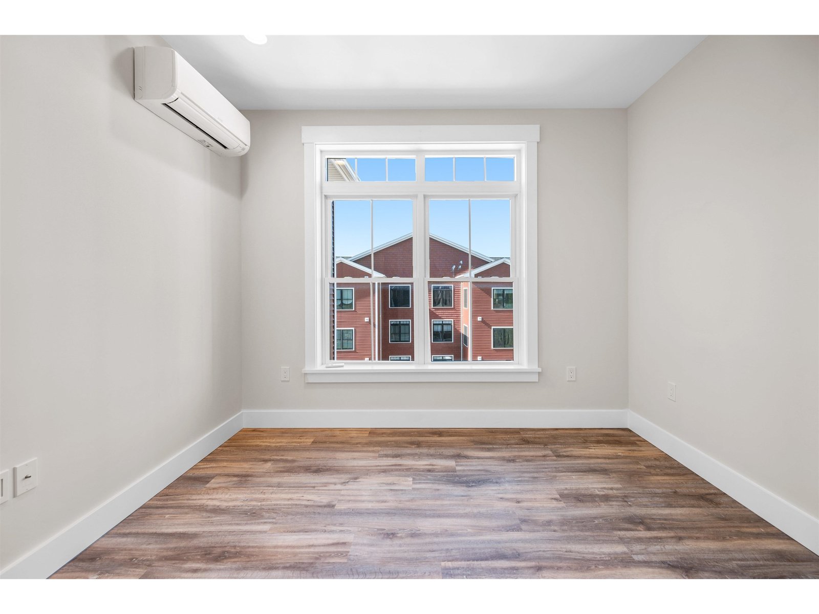 96 Aiken Street, Unit 304