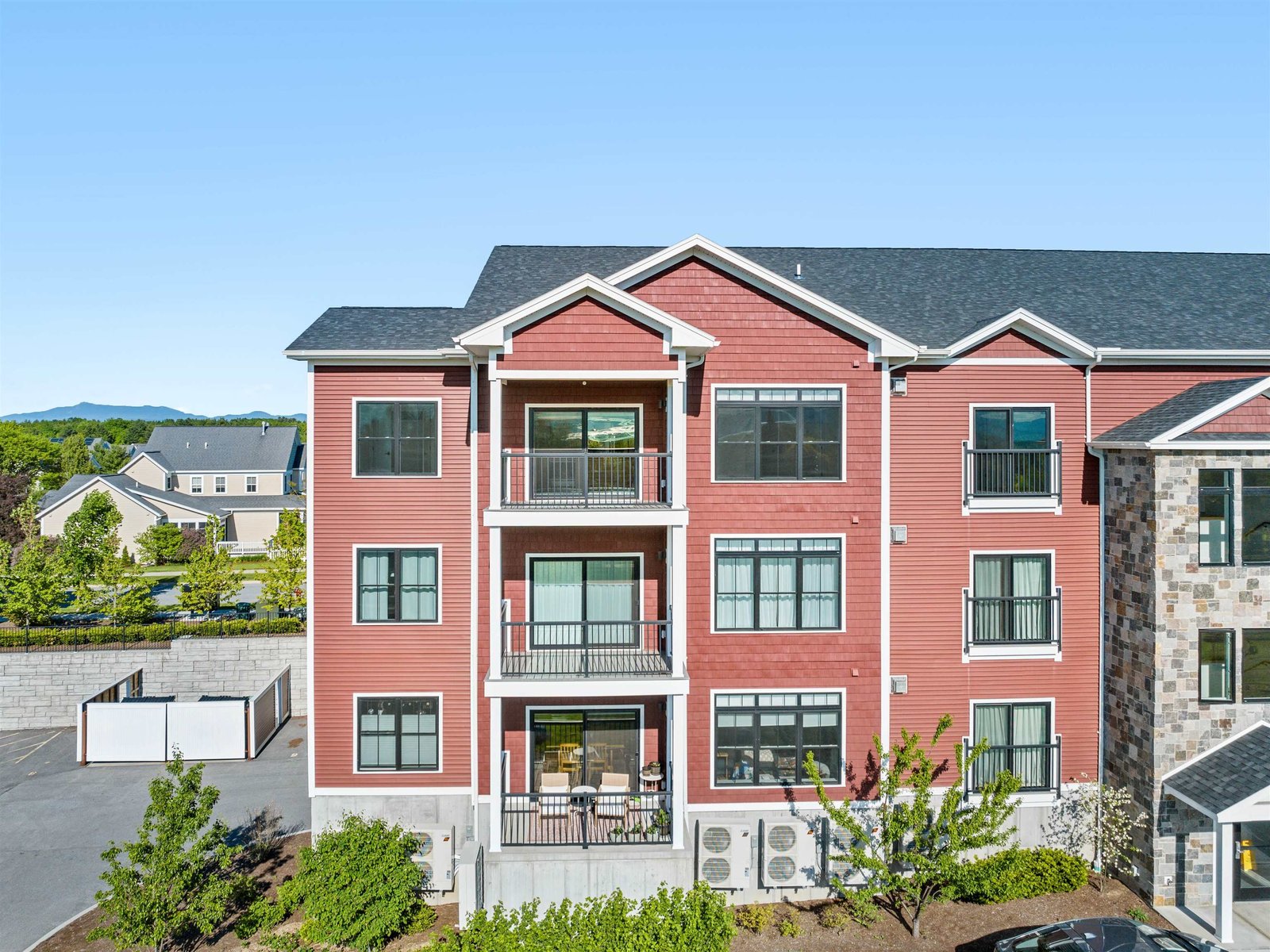 96 Aiken Street, Unit 304