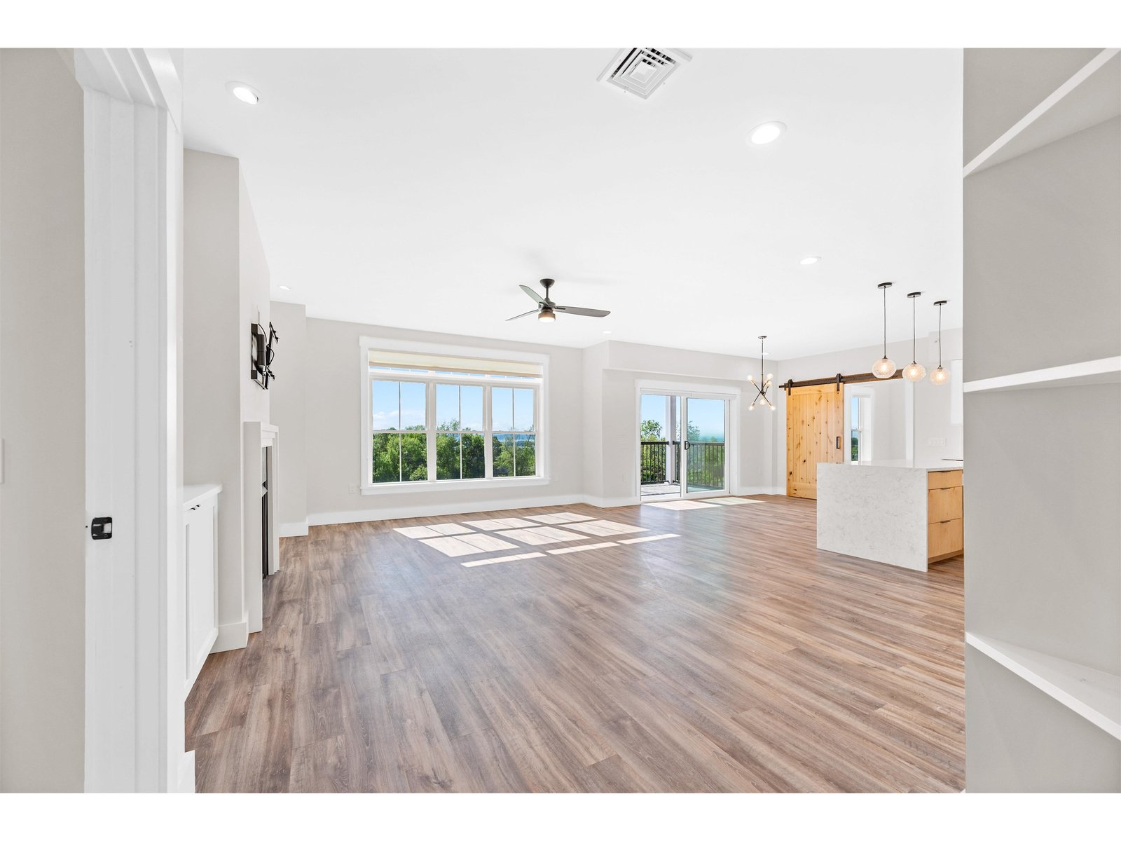 96 Aiken Street, Unit 304
