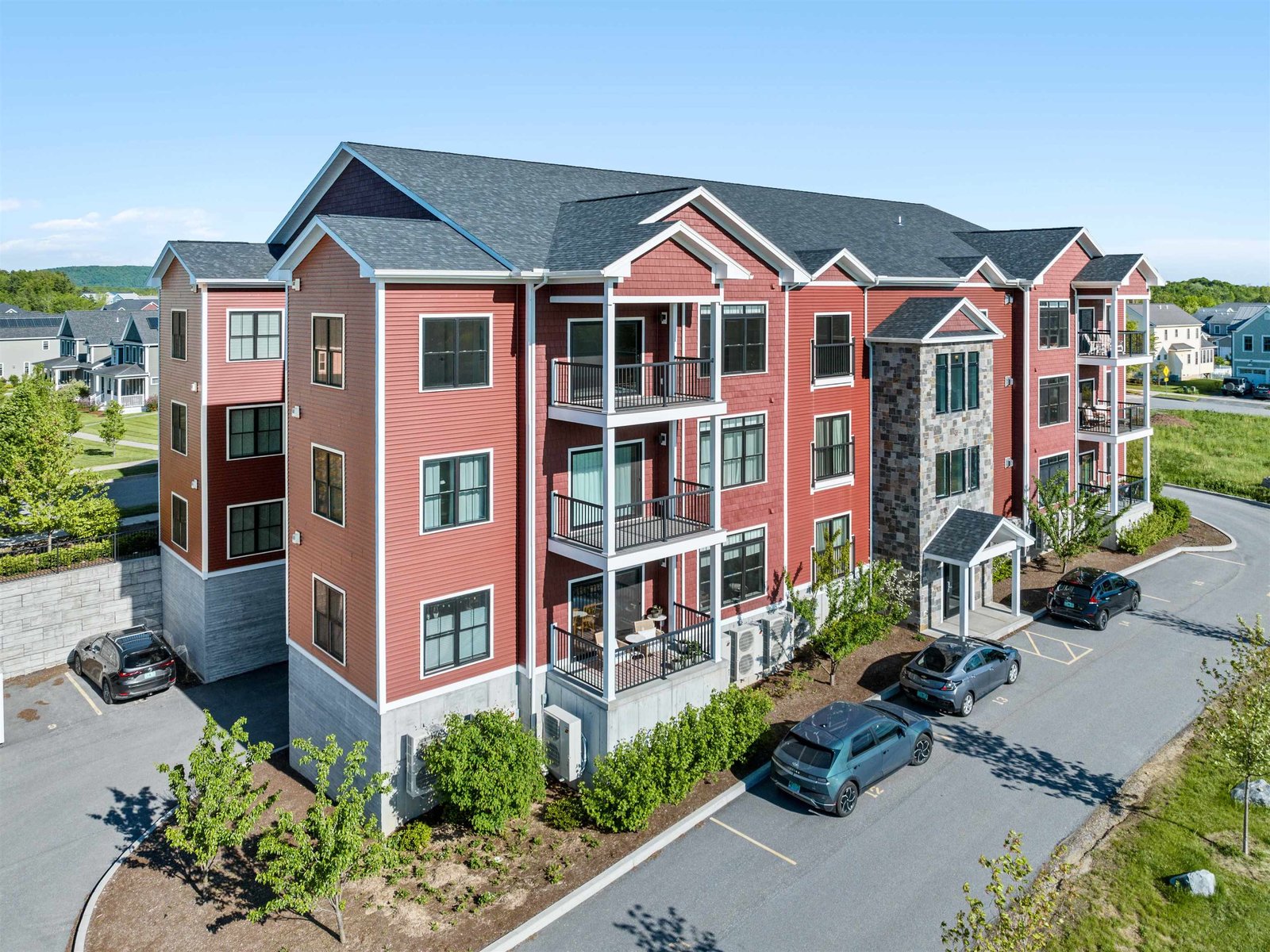 96 Aiken Street, Unit 304