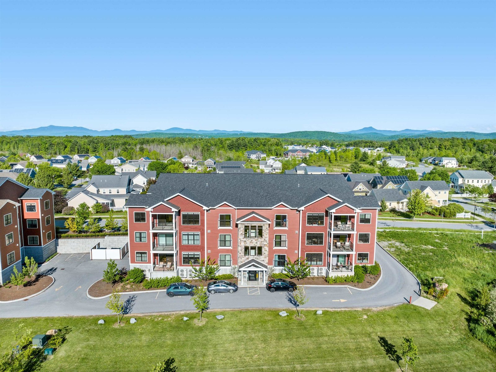 96 Aiken Street, Unit 304
