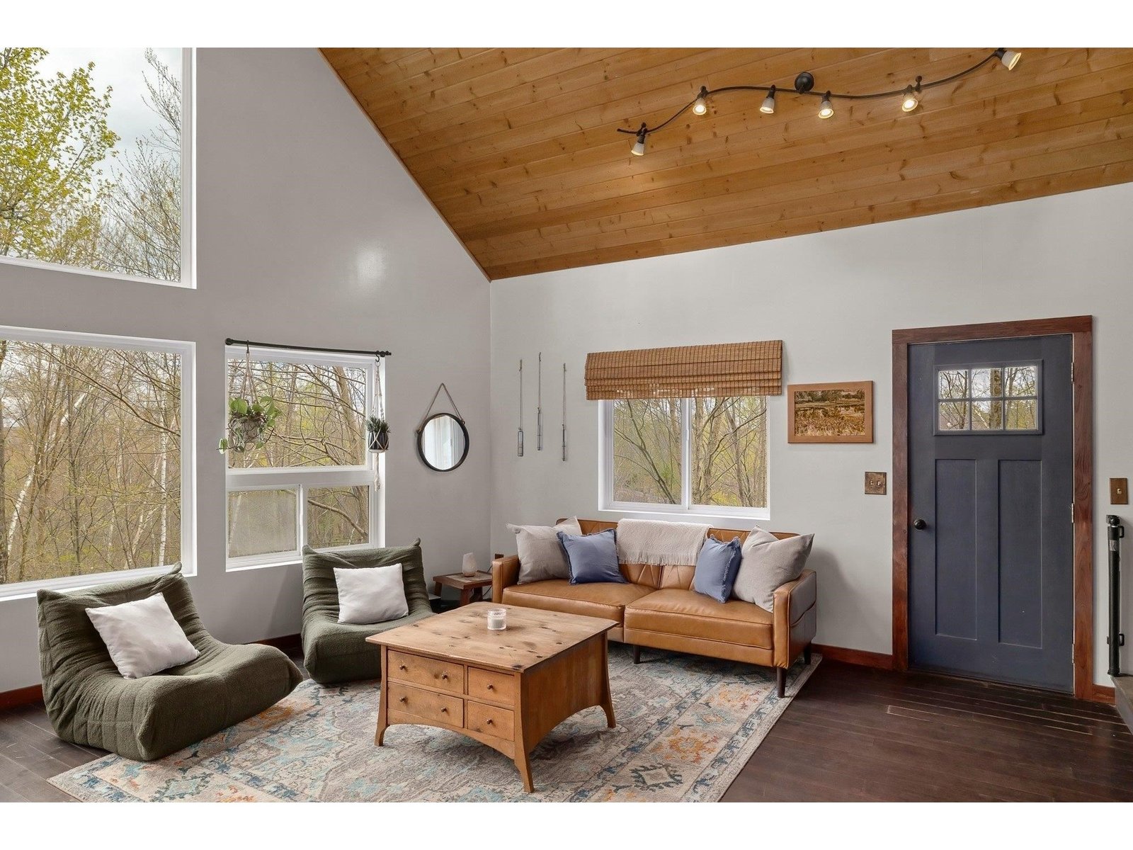 96 Deerfield Hills Road