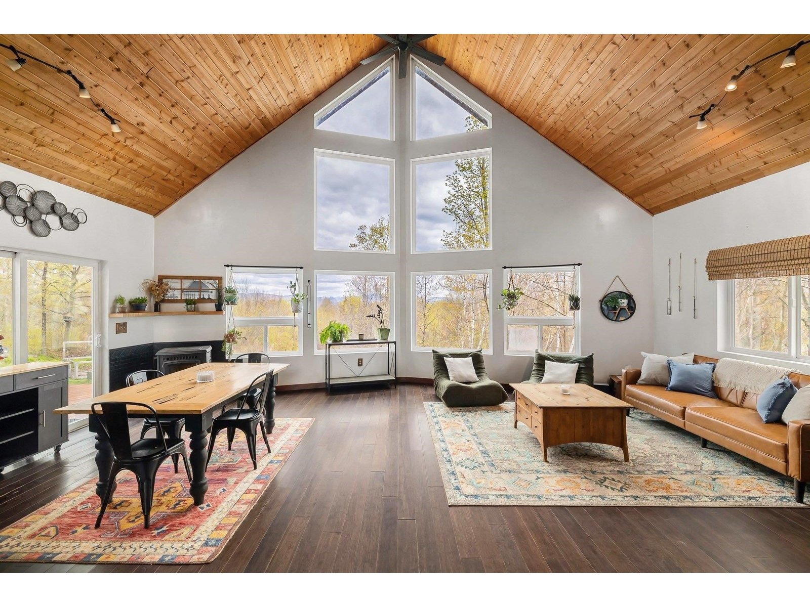 96 Deerfield Hills Road