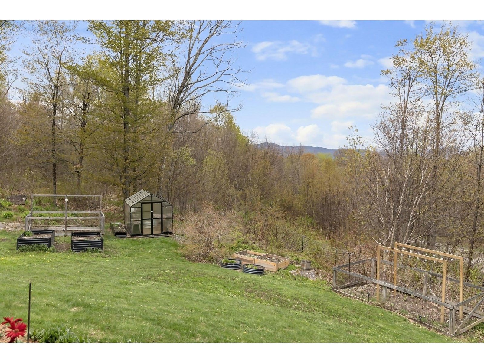 96 Deerfield Hills Road