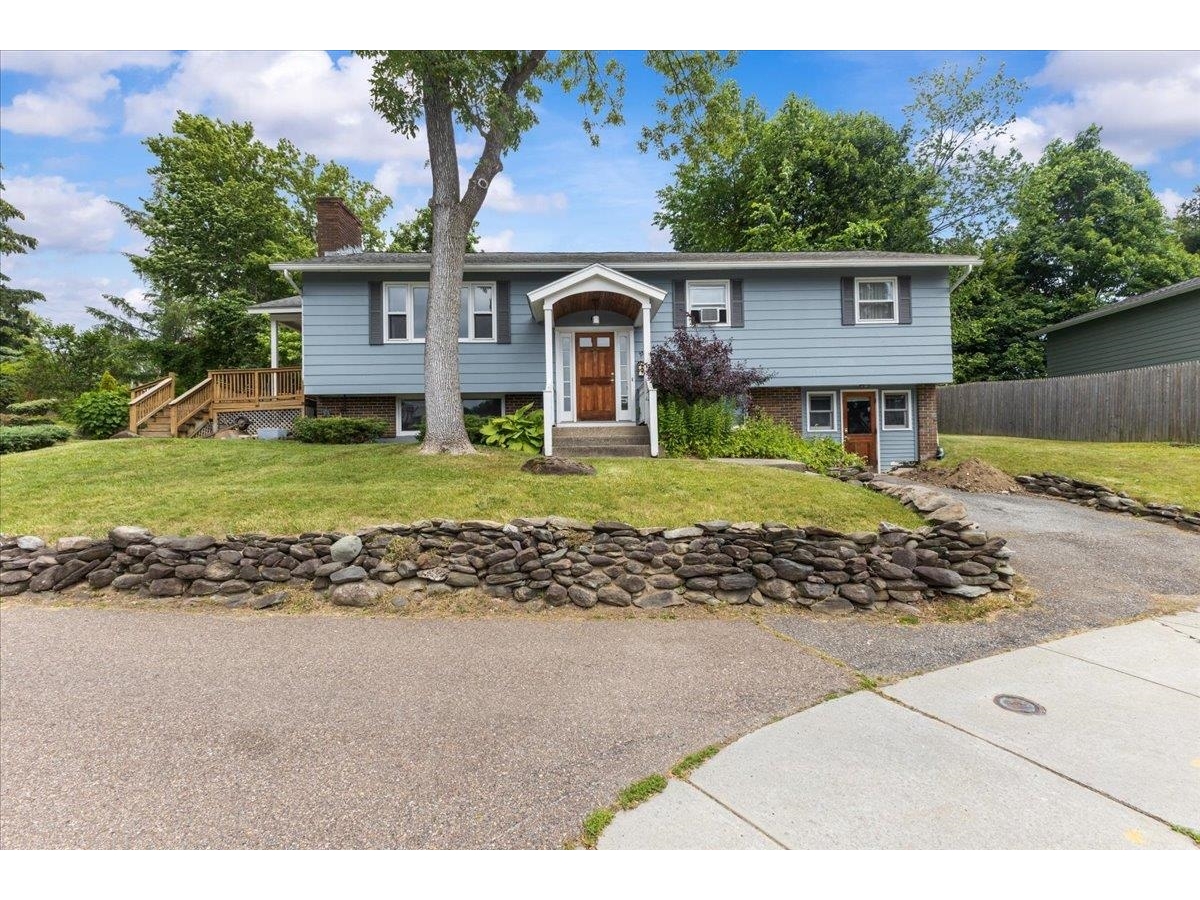 96 Linden Terrace