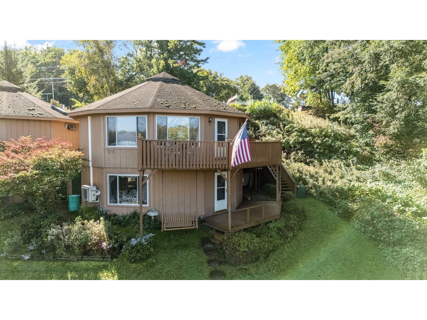 96 North View Drive