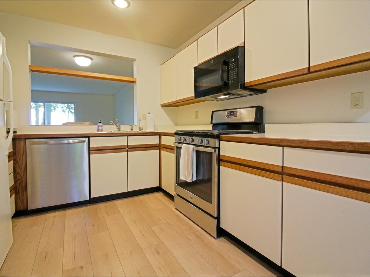 Stainless Kitchen Appliances
