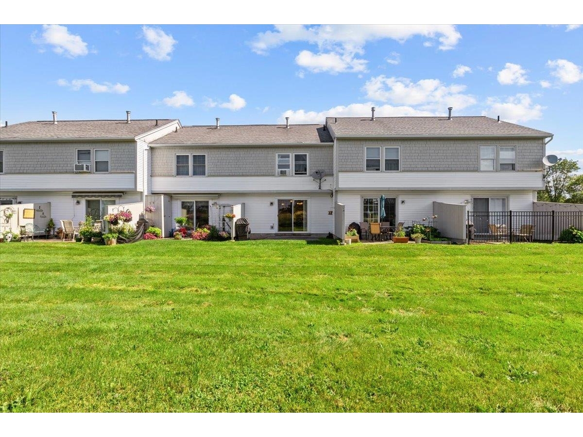 96 Saybrook Road