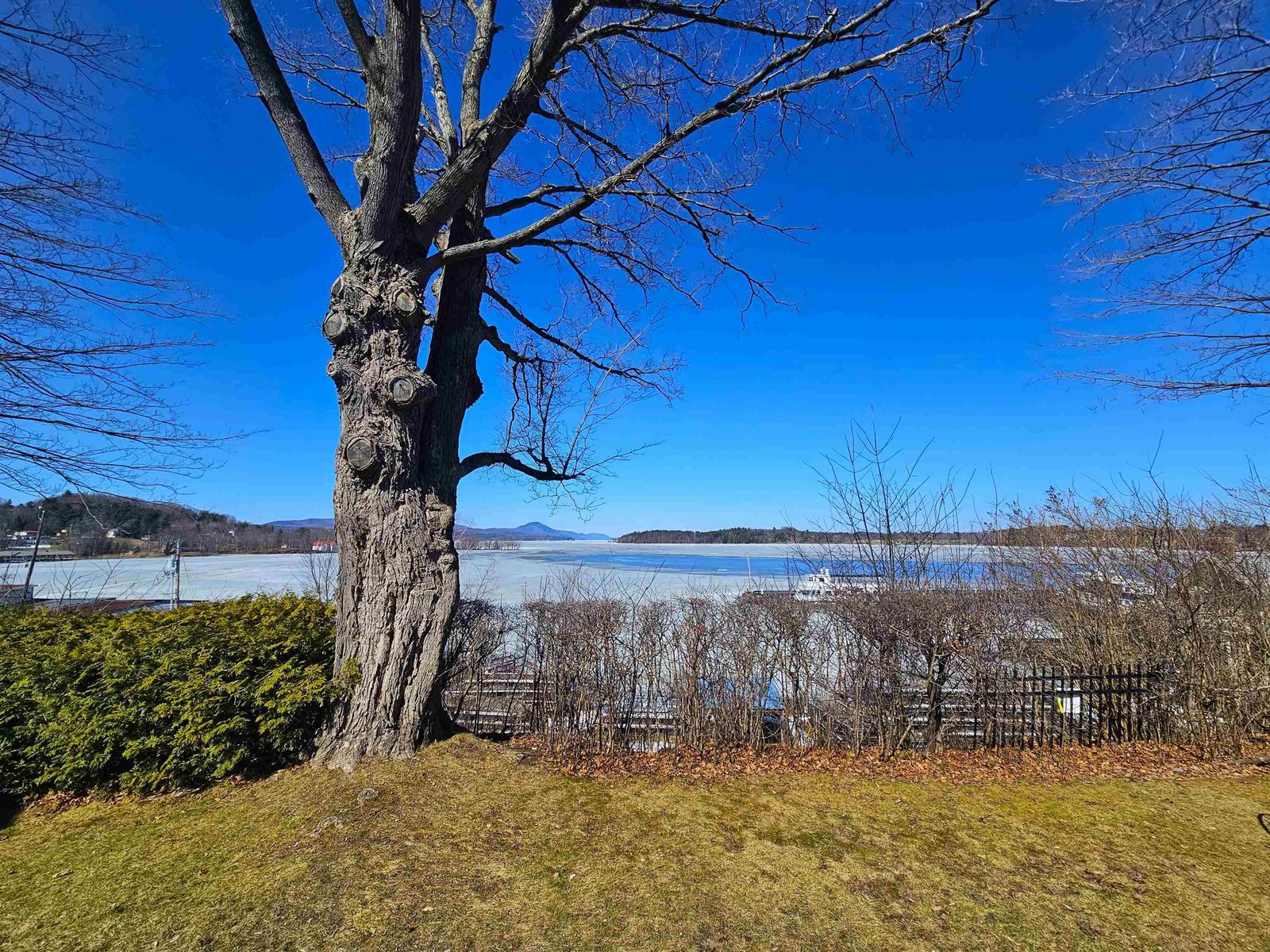 Panoramic Lake Memphremagog Views