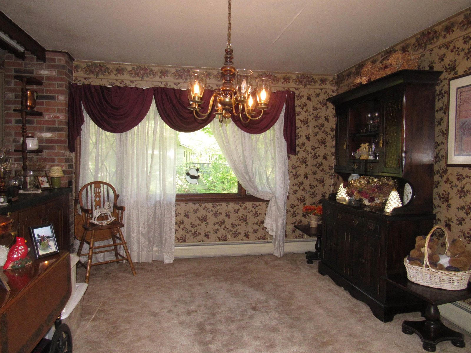 Wonderful Dining Room, Bring Your Table