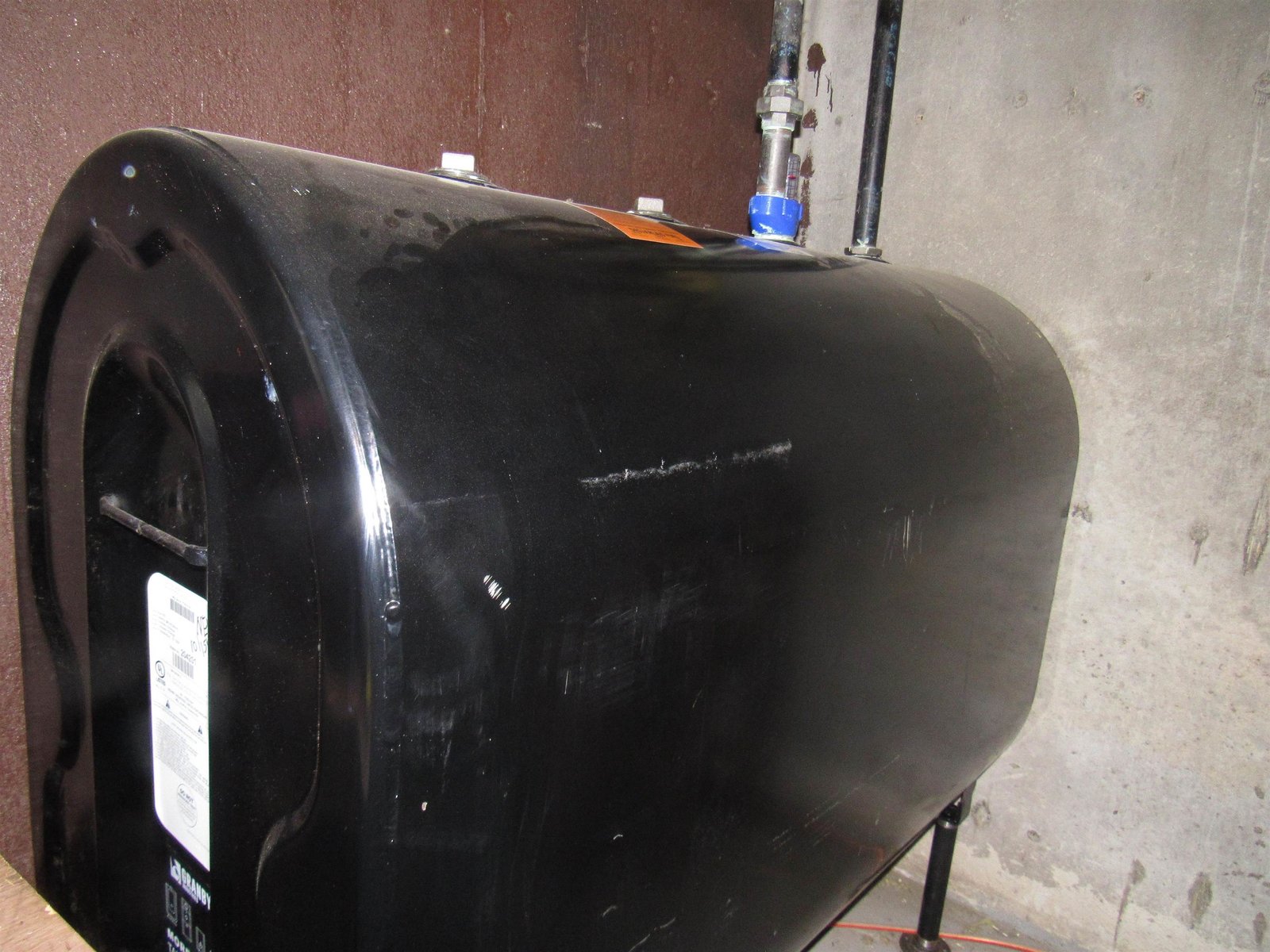 Newer Oil Tank