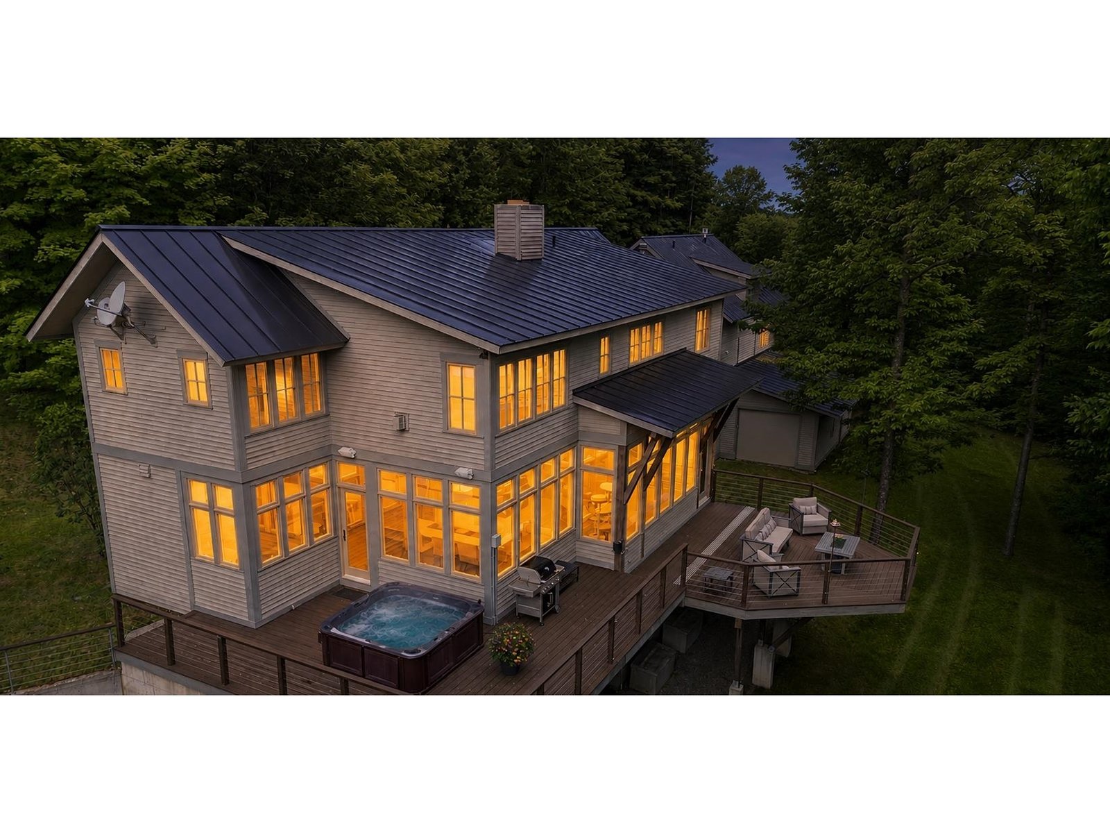 961 Little River Farm Road, Stowe