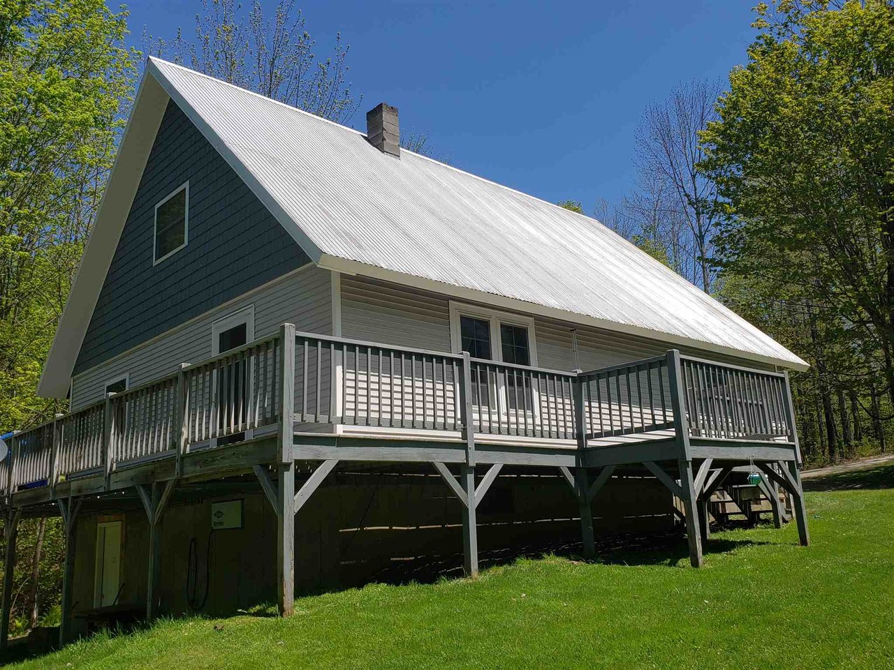 963 Center Hill Road
