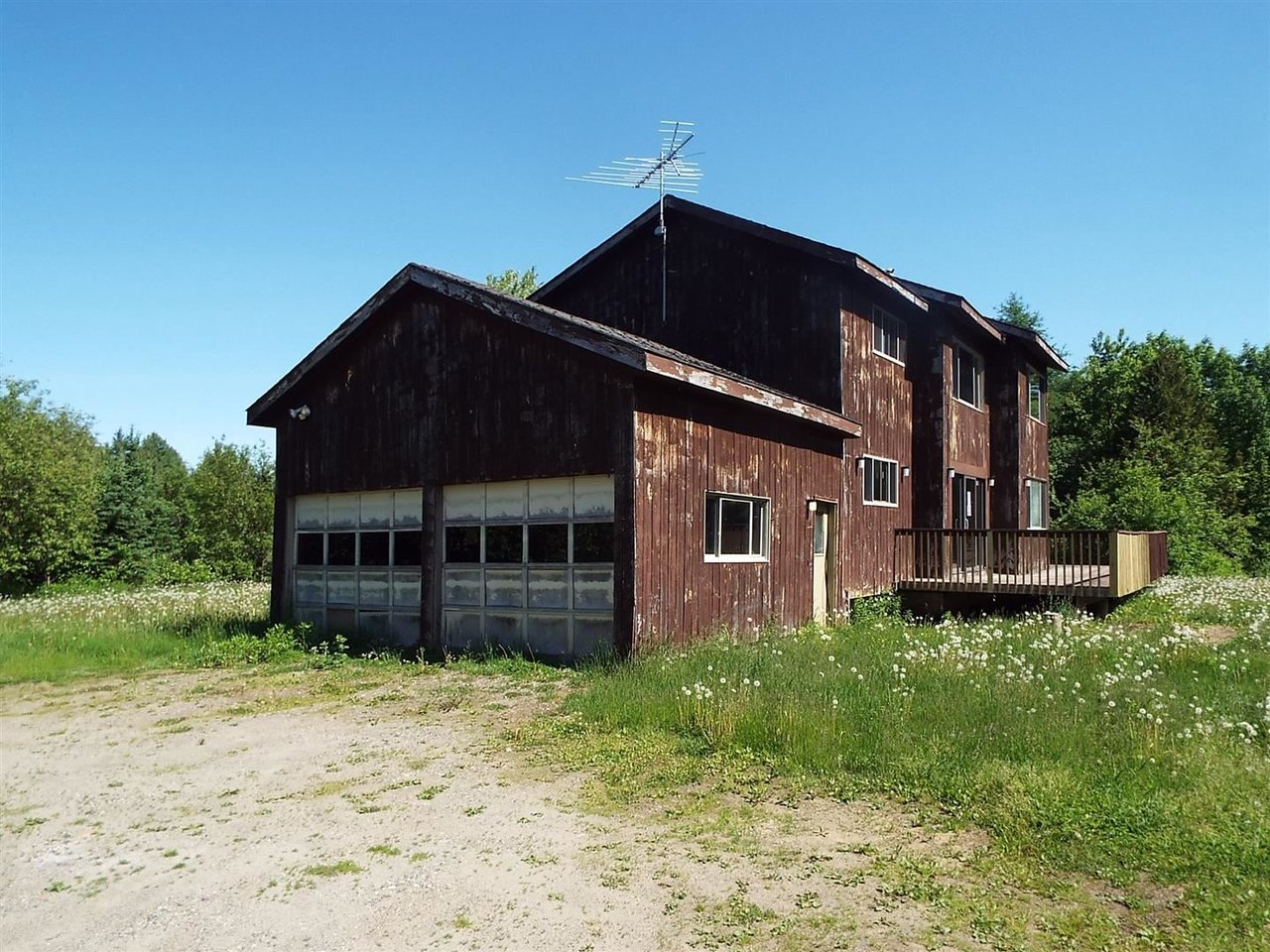 964 Beach Hill Road