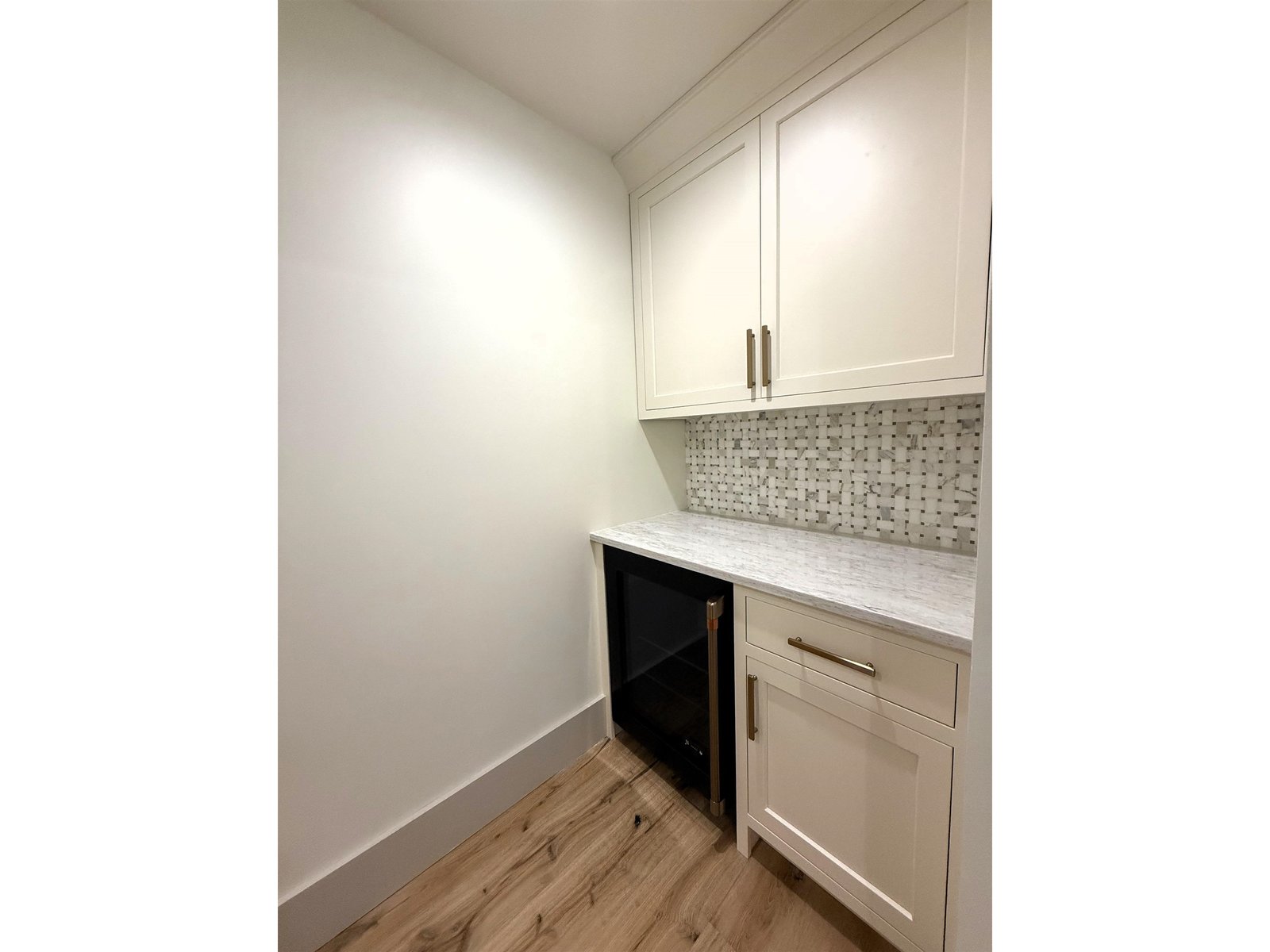 Beverage center in the pantry