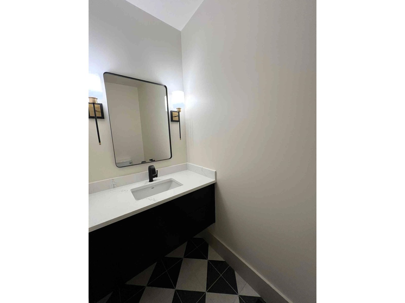 Guest Half Bath