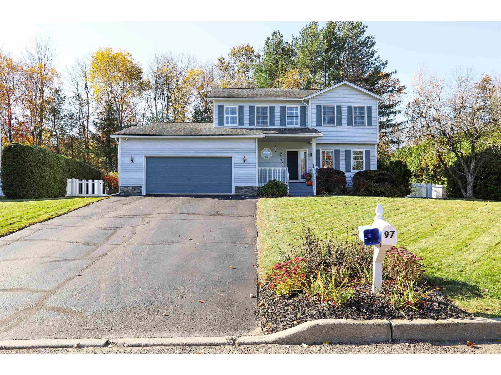 97 Hidden Oaks Drive