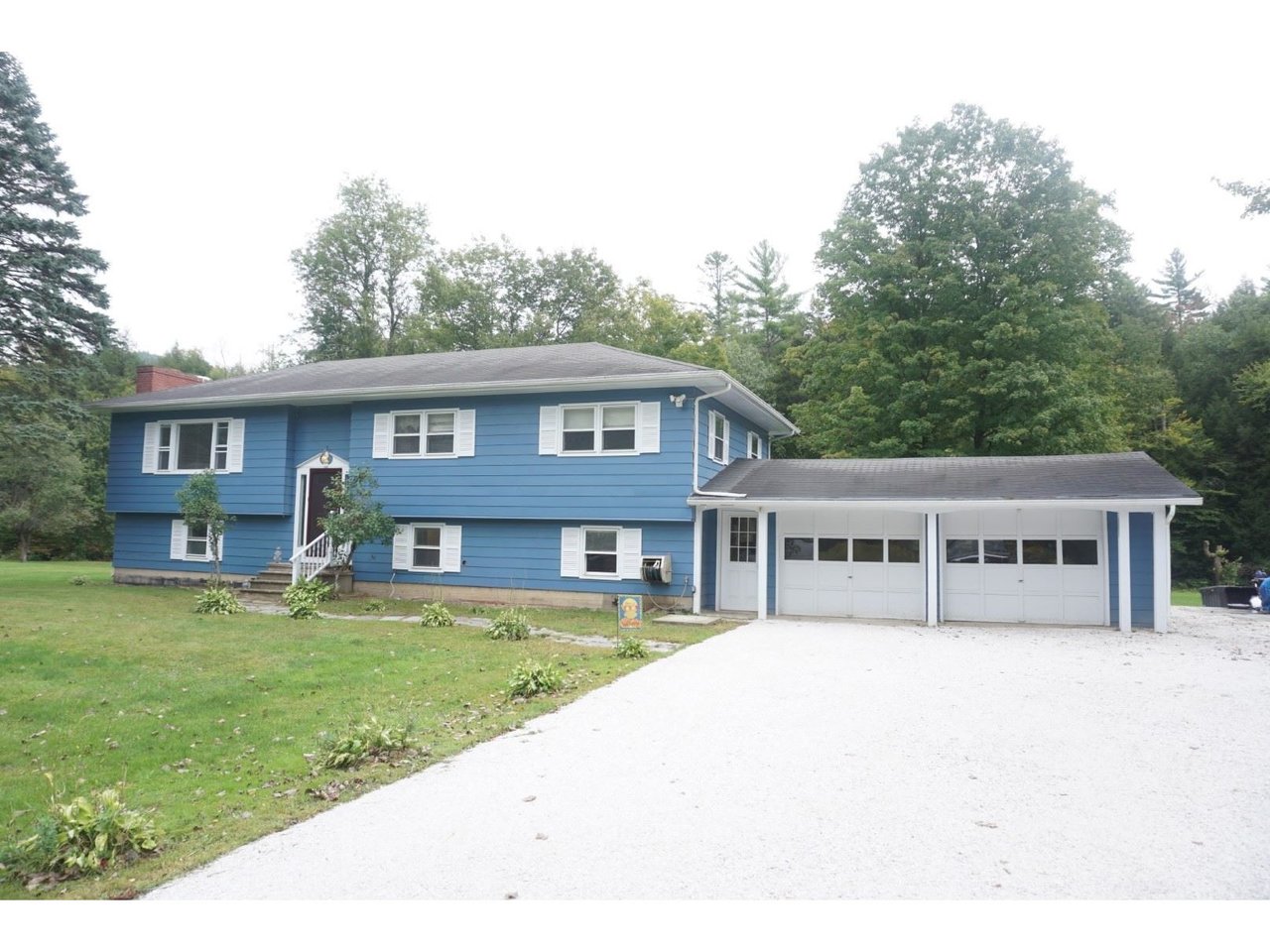 97 Huntington Acres Drive