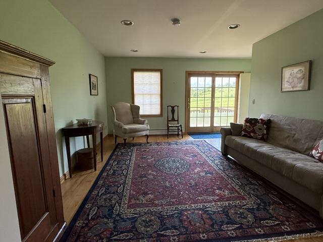 97 Jersey Court, Unit B7
