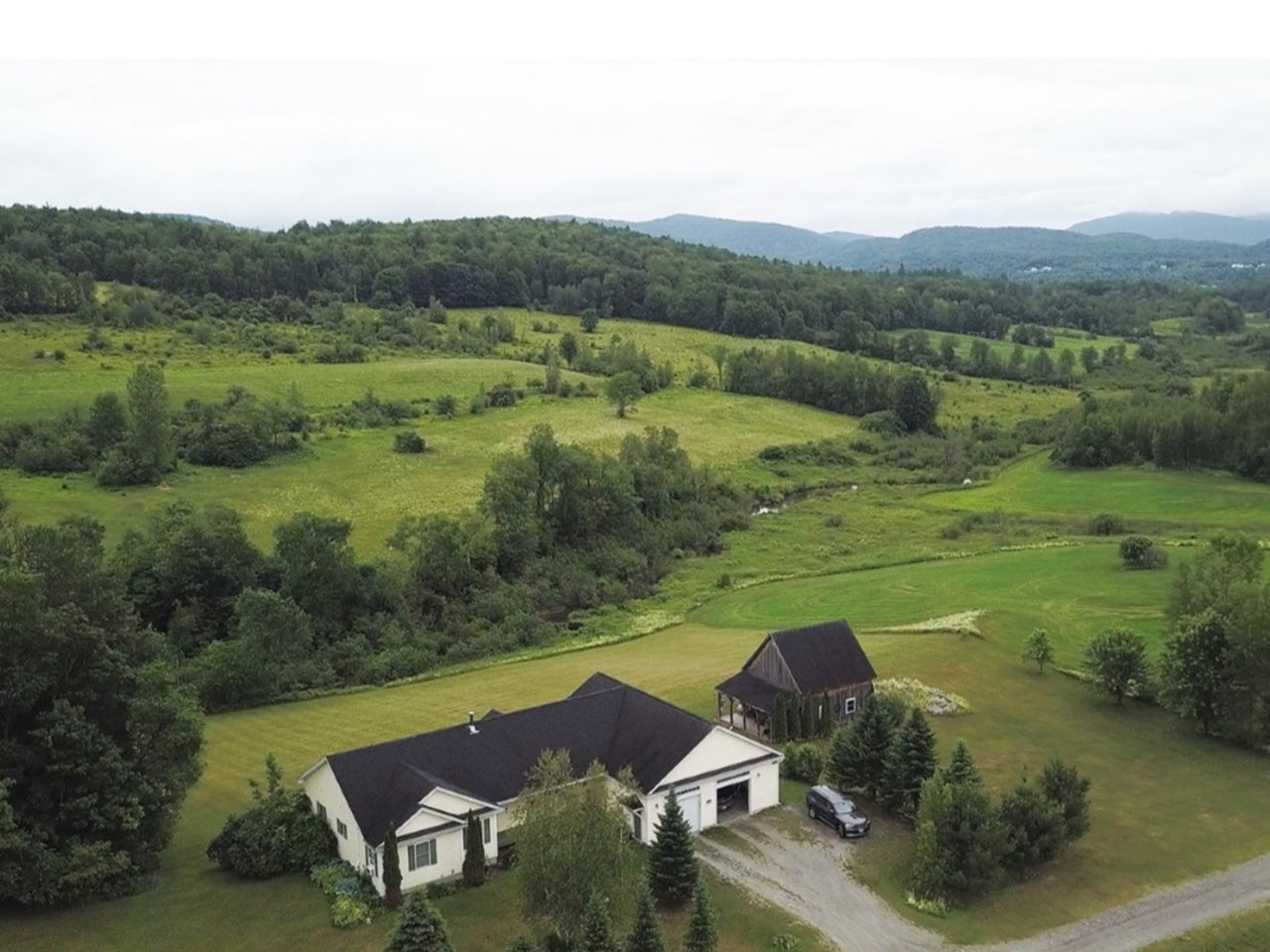 97 Paradis Lane