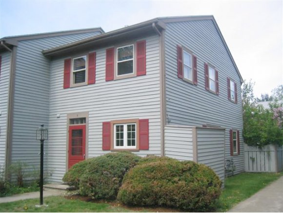 97 Village Commons, Unit 4