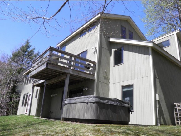 97 West Drive