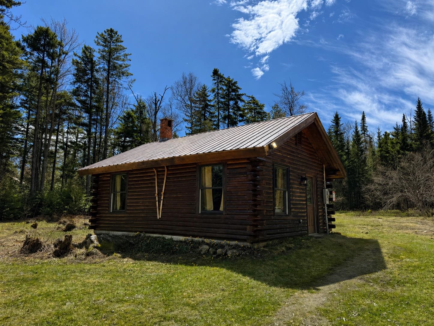 975 Newark Pond Road, Newark