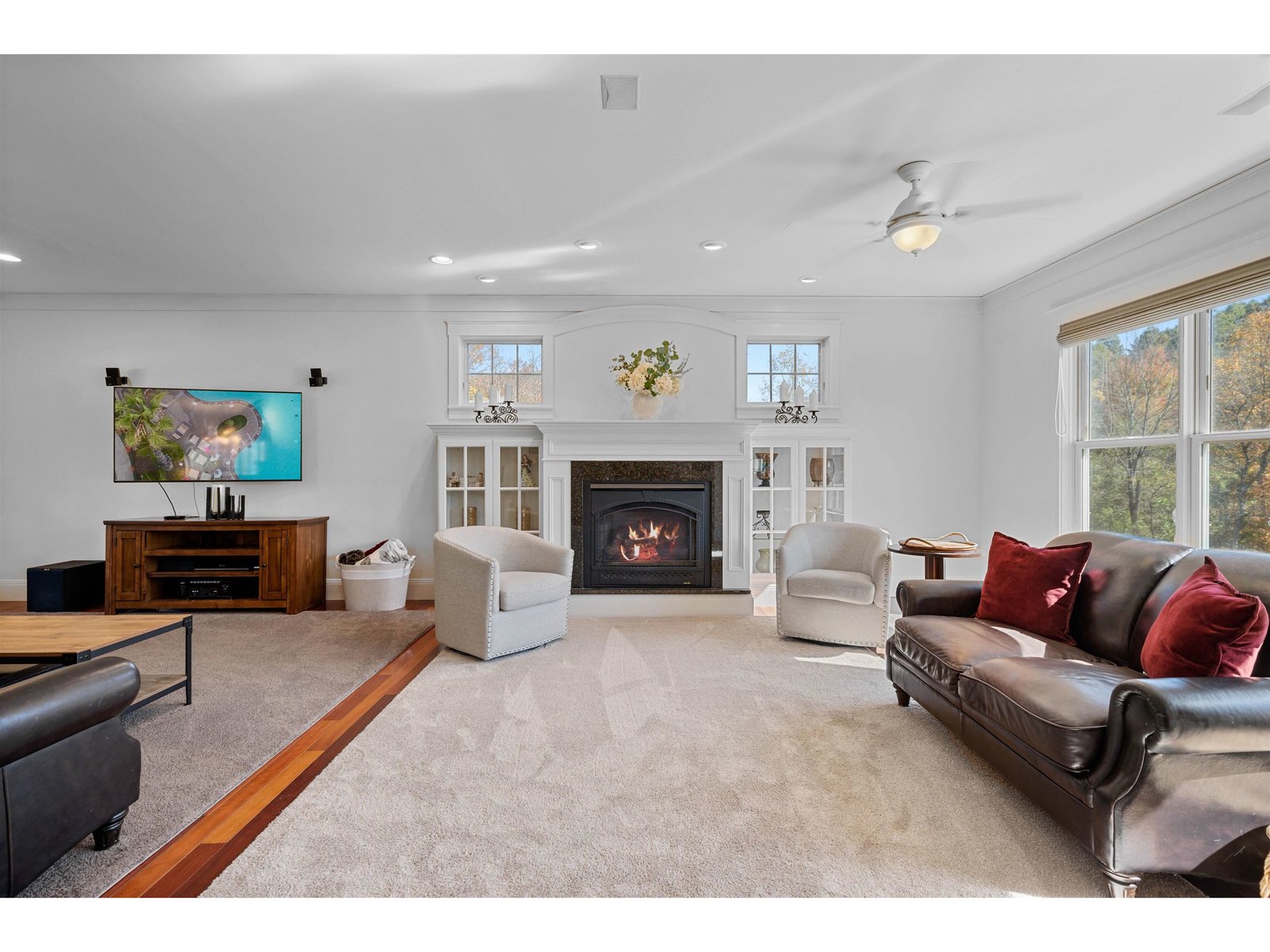 975 Sanders Circle